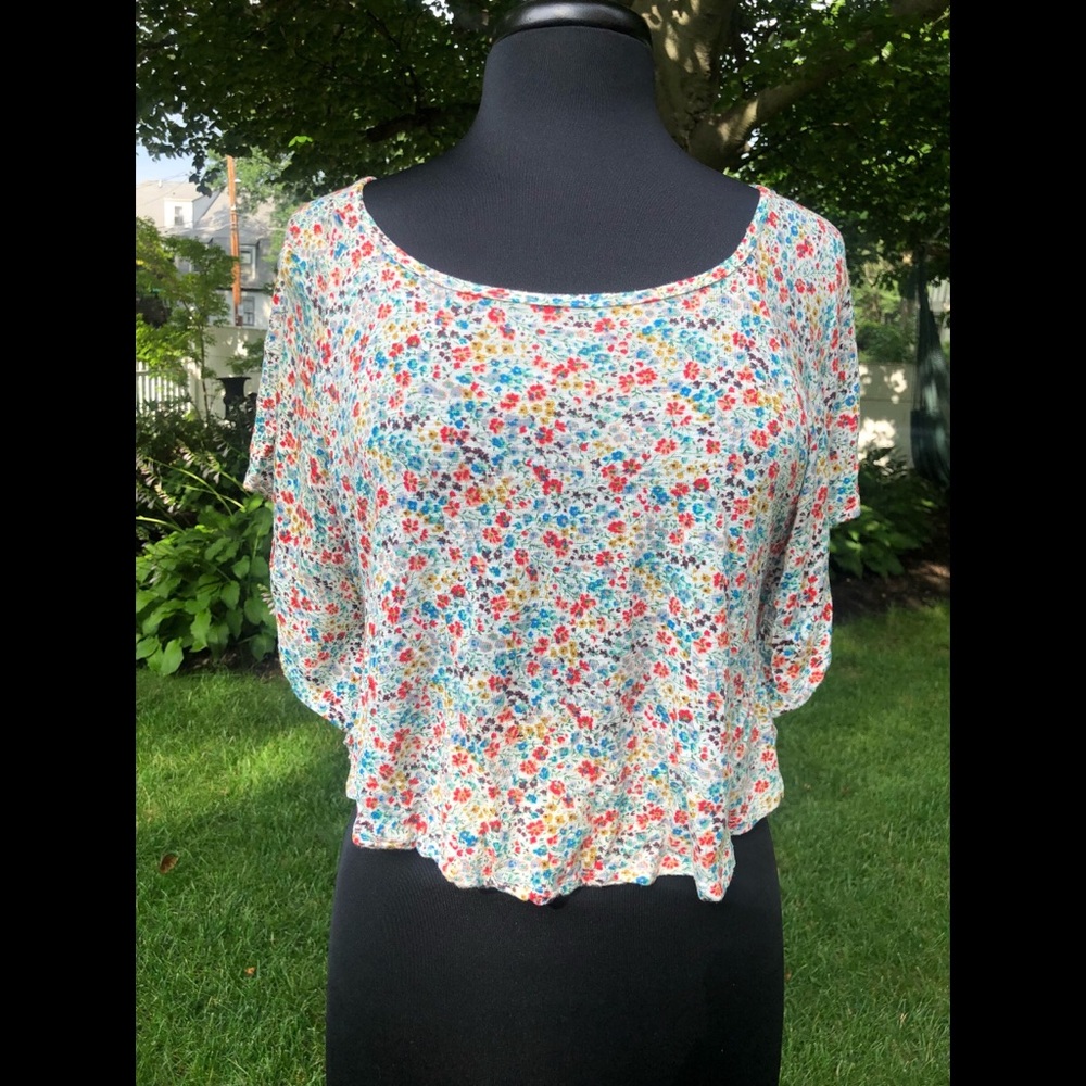 Forever 21 flowy floral shirt